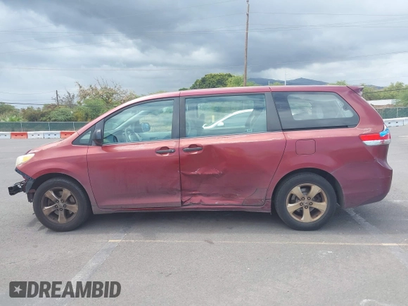 2012 Toyota Sienna с VIN 5TDZK3DC5CS195229, выставлен на аукционе IAAI как лот 42291832 с пробегом 209 120 миль миль и . История ставок и продаж доступна на DreamBid. Изображение 15.