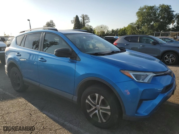2017 Toyota RAV4 LE with VIN JTMZFREVXHJ137984, listed as a Copart auction lot 51903595 with 191,914 mi miles and Clean Title. Bid and sale history available at carsss.com. Image 4.