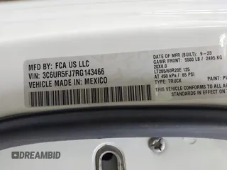 2024 Ram 2500 Laramie z VIN 3C6UR5FJ7RG143466, wystawiony jako IAAI lot #41753978 z przebiegiem 9 996 mil mil oraz . Historia ofert i sprzedaży dostępna na DreamBid. Obrazek 9.