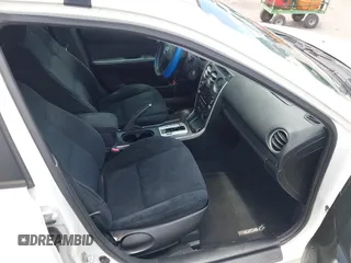 2008 Mazda 6 i Sport VE with VIN 1YVHP80CX85M20946, listed as a IAAI auction lot 42237322 with 125,244 mi miles and . Bid and sale history available at carsss.com. Image 5.