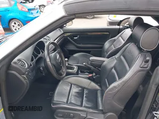 2008 Audi RS 4 z VIN WUAYU48H48K800151, wystawiony jako IAAI lot #41744495 z przebiegiem 83 424 mil mil oraz . Historia ofert i sprzedaży dostępna na DreamBid. Obrazek 5.
