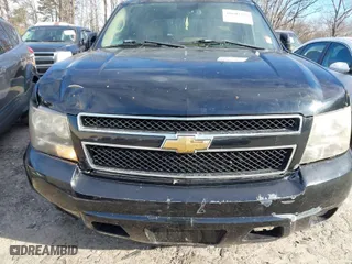 2007 Chevrolet Avalanche LT w/3LT with VIN 3GNFK12337G211143, listed as a IAAI auction lot 41609539 with 232,120 mi miles. Bid and sale history available at carsss.com. Image 6.