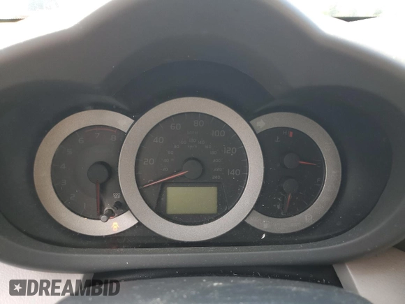 2010 Toyota RAV4 Limited с VIN JTMDK4DV6AD016738, выставлен на аукционе Copart как лот 61663495 с пробегом Не указан миль и Списание • Salvage title. История ставок и продаж доступна на DreamBid. Изображение 9.