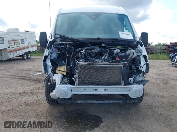 2024 Ford Transit Cargo z VIN 1FTBR1C84RKA32473, wystawiony jako IAAI lot #42438142 z przebiegiem 40 817 mil mil oraz . Historia ofert i sprzedaży dostępna na DreamBid. Obrazek 13.