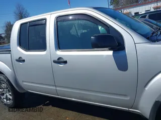 2021 Nissan Frontier SV z VIN 1N6ED0EAXMN702490, wystawiony jako IAAI lot #41768819 z przebiegiem 37 511 mil mil oraz . Historia ofert i sprzedaży dostępna na DreamBid. Obrazek 13.