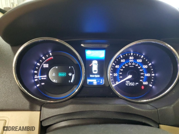 2013 Hyundai Sonata Hybrid with VIN KMHEC4A48DA080701, listed as a Copart auction lot 88773465 with 123,501 mi miles and Salvage Title. Bid and sale history available at carsss.com. Image 9.