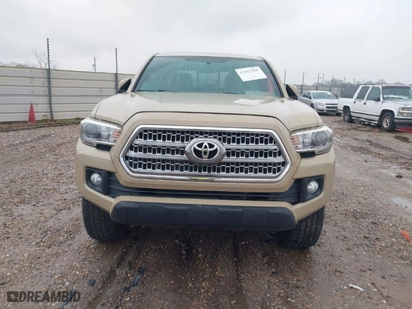 2016 Toyota Tacoma SR with VIN 5TFCZ5ANXGX012426, listed as a IAAI auction lot 41607566 with 128,967 mi miles. Bid and sale history available at carsss.com. Image 12.