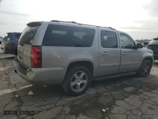 2009 Chevrolet Suburban LT w/2LT with VIN 1GNFC26J69J107100, listed as a Copart auction lot 42583415 with 265,445 mi miles and Salvage Title. Bid and sale history available at carsss.com. Image 3.