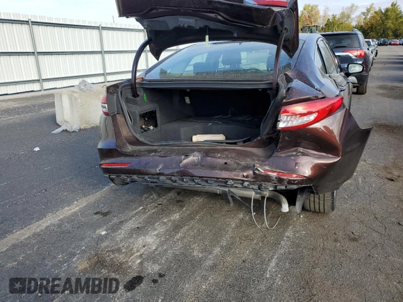 2019 Ford Fusion Hybrid SEL with VIN 3FA6P0MU1KR123706, listed as a Copart auction lot 61727782 with 41,646 mi miles. Bid and sale history available at carsss.com. Image 9.