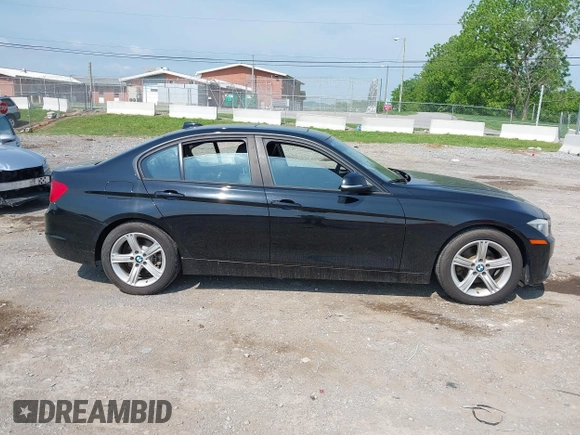 2015 BMW 3 Series 328i с VIN WBA3A5G50FNS91391, выставлен на аукционе IAAI как лот 42095644 с пробегом 184 702 миль миль и . История ставок и продаж доступна на DreamBid. Изображение 13.