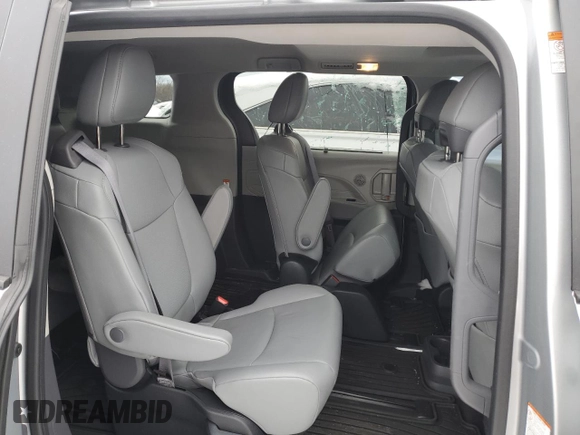 2023 Toyota Sienna XLE with VIN 5TDJSKFC2PS095938, listed as a Copart auction lot 43916205 with 16,586 mi miles and Salvage Title. Bid and sale history available at carsss.com. Image 10.