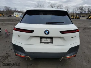 2023 BMW iX xDrive50 with VIN WB523CF09PCL96538, listed as a Copart auction lot 44728454 with 33,929 mi miles. Bid and sale history available at carsss.com. Image 6.