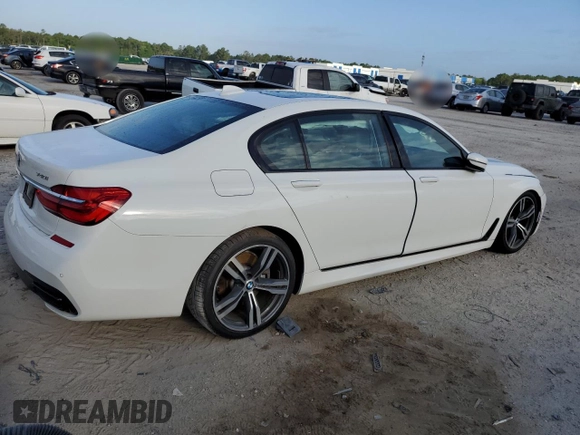 2018 BMW 7 Series 740i with VIN WBA7E2C55JG742869, listed as a Copart auction lot 52317095 with 0 mi miles and Salvage Title. Bid and sale history available at carsss.com. Image 3.