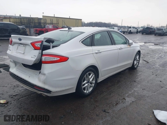 2016 Ford Fusion SE with VIN 1FA6P0HD2G5127171, listed as a IAAI auction lot 41667020 with 89,642 mi miles. Bid and sale history available at carsss.com. Image 4.