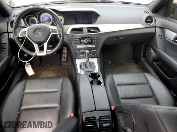 2012 Mercedes-Benz C 300 Sport с VIN WDDGF8BB9CR210323, выставлен на аукционе Copart как лот 57348175 с пробегом 87 400 миль миль и Чистый • Clean title. История ставок и продаж доступна на DreamBid. Изображение 8.