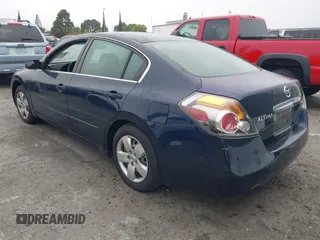 2008 Nissan Altima SL with VIN 1N4AL21E48N452409, listed as a IAAI auction lot 42189224 with 193,479 mi miles and . Bid and sale history available at DreamBid. Image 3.