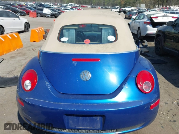2007 Volkswagen Beetle with VIN 3VWRF31Y27M401078, listed as a IAAI auction lot 41912534 with 112,208 mi miles and . Bid and sale history available at DreamBid. Image 16.