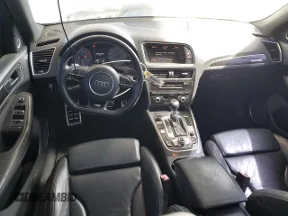 2016 Audi SQ5 Premium Plus with VIN WA1CCAFP2GA016763, listed as a Copart auction lot 47457605 with 132,312 mi miles and Clean Title. Bid and sale history available at carsss.com. Image 8.