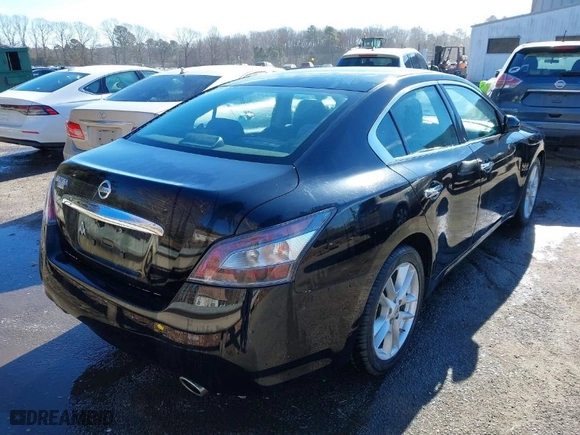 2014 Nissan Maxima 3.5 SV with VIN 1N4AA5AP0EC438622, listed as a IAAI auction lot 41429380 with 117,979 mi miles. Bid and sale history available at carsss.com. Image 4.