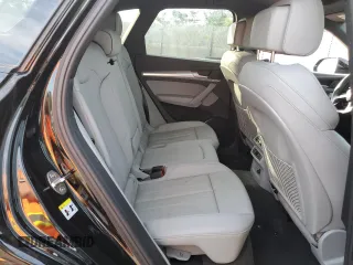 2024 Audi Q5 S line Premium z VIN WA1GAAFY6R2112201, wystawiony jako Copart lot #54532985 z przebiegiem 10 795 mil mil oraz Szkoda całkowita • Salvage title. Historia ofert i sprzedaży dostępna na DreamBid. Obrazek 11.