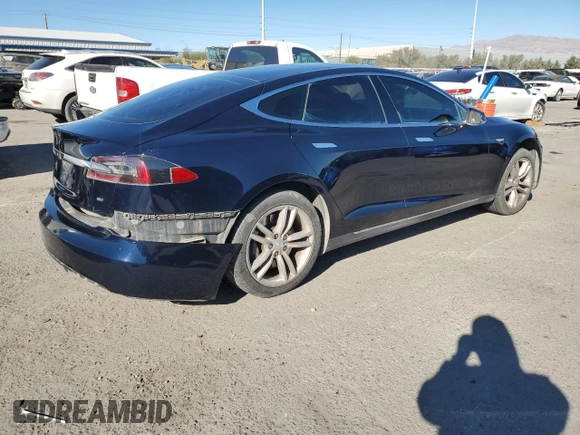 2013 Tesla Model S with VIN 5YJSA1CN9DFP05499, listed as a Copart auction lot 80078144 with 133,763 mi miles and Salvage Title. Bid and sale history available at carsss.com. Image 3.