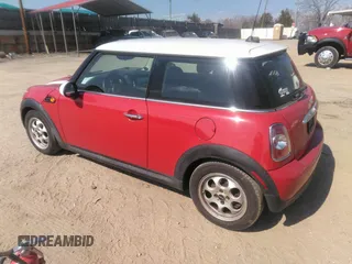 2012 MINI Hardtop with VIN WMWSU3C54CT261640, listed as a IAAI auction lot 41804505 with 170,261 mi miles and . Bid and sale history available at DreamBid. Image 3.