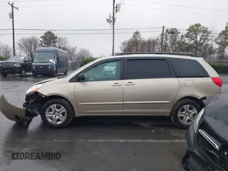 2009 Toyota Sienna CE with VIN 5TDZK23C99S253511, listed as a IAAI auction lot 41556433 with 239,778 mi miles and . Bid and sale history available at DreamBid. Image 14.