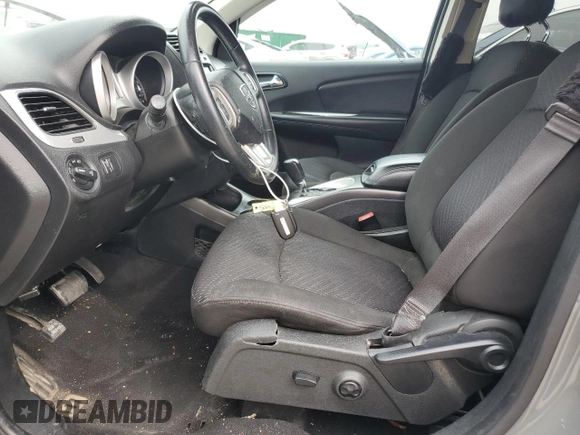 2019 Dodge Journey SE z VIN 3C4PDCBB9KT756175, wystawiony jako Copart lot #60358905 z przebiegiem 108 526 mil mil oraz Czysty tytuł • Clean title. Historia ofert i sprzedaży dostępna na DreamBid. Obrazek 7.