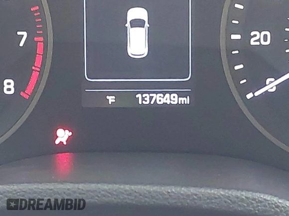 2016 Hyundai Tucson Limited with VIN KM8J33A28GU157187, listed as a IAAI auction lot 41825266 with 137,649 mi miles. Bid and sale history available at carsss.com. Image 15.