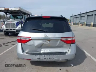 2011 Honda Odyssey EX с VIN 5FNRL5H47BB082302, выставлен на аукционе IAAI как лот 41853348 с пробегом 179 026 миль миль и . История ставок и продаж доступна на DreamBid. Изображение 16.