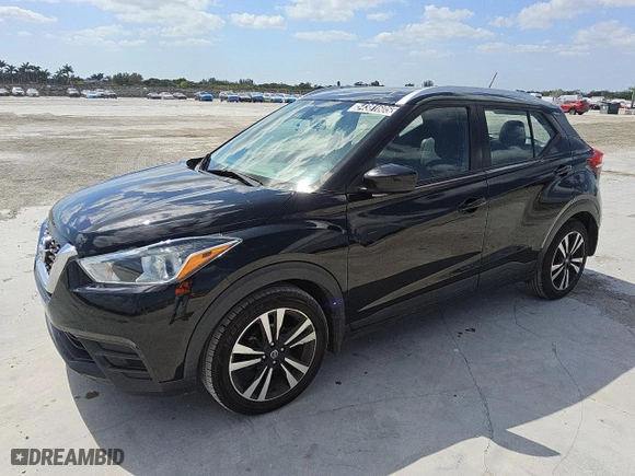 2020 Nissan Kicks SV with VIN 3N1CP5CV0LL549446, listed as a Copart auction lot 54381605 with 104,566 mi miles and Clean Title. Bid and sale history available at carsss.com. Image 1.