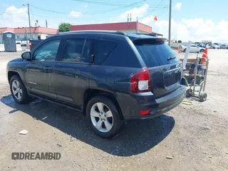 2016 Jeep Compass Sport with VIN 1C4NJCBA0GD560307, listed as a IAAI auction lot 42537535 with 178,194 mi miles and . Bid and sale history available at DreamBid. Image 3.
