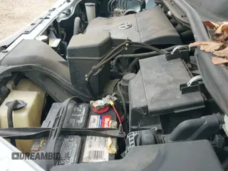 2015 Toyota Sienna LE AAS z VIN 5TDKK3DC7FS604255, wystawiony jako IAAI lot #43510130 z przebiegiem 127 963 mil mil oraz . Historia ofert i sprzedaży dostępna na DreamBid. Obrazek 19.