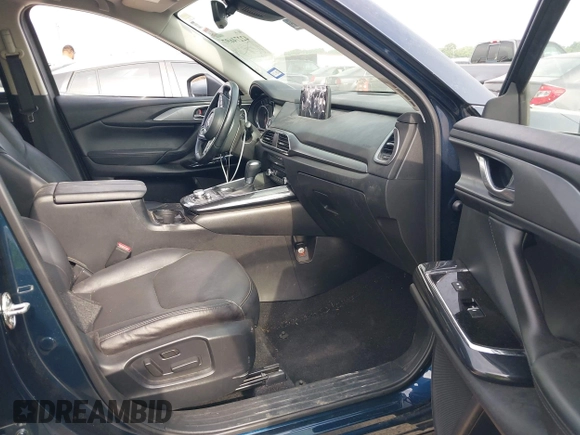 2019 Mazda CX-9 Touring with VIN JM3TCACY7K0334175, listed as a IAAI auction lot 42274697 with 39,751 mi miles and . Bid and sale history available at DreamBid. Image 5.