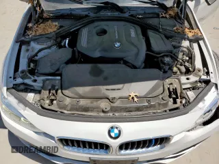 2018 BMW 3 Series 330i with VIN WBA8B9C57JEE80972, listed as a Copart auction lot 61270255 with 81,658 mi miles and Salvage title. Bid and sale history available at DreamBid. Image 11.