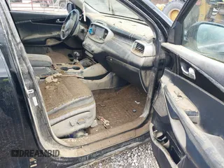 2017 Kia Sorento EX with VIN 5XYPHDA54HG323420, listed as a IAAI auction lot 41649355 with Not Provided miles and . Bid and sale history available at DreamBid. Image 5.