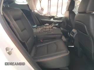 2023 GMC Terrain AT4 z VIN 3GKALYEG4PL127707, wystawiony jako Copart lot #61876075 z przebiegiem 24 631 mil mil oraz Szkoda całkowita • Salvage title. Historia ofert i sprzedaży dostępna na DreamBid. Obrazek 11.