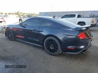2021 Ford Mustang GT z VIN 1FA6P8CF8M5133172, wystawiony jako Copart lot #54234125 z przebiegiem 24 541 mil mil oraz Nie do naprawy. Historia ofert i sprzedaży dostępna na DreamBid. Obrazek 2.