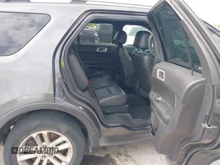 2015 Ford Explorer XLT with VIN 1FM5K7D8XFGB49343, listed as a IAAI auction lot 42159381 with 142,073 mi miles and . Bid and sale history available at carsss.com. Image 8.