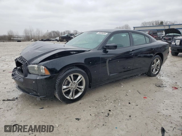 2013 Dodge Charger SXT z VIN 2C3CDXJG1DH678753, wystawiony jako Copart lot #50036355 z przebiegiem 161 158 mil mil oraz Czysty tytuł • Clean title. Historia ofert i sprzedaży dostępna na DreamBid. Obrazek 1.