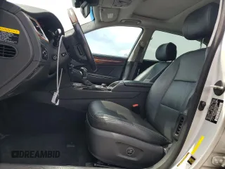 2014 Hyundai Equus Signature with VIN KMHGH4JHXEU082883, listed as a Copart auction lot 53679875 with 115,359 mi miles and Non Repairable. Bid and sale history available at DreamBid. Image 7.