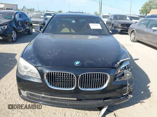 2012 BMW 7 Series 740i with VIN WBAKA4C51CC613636, listed as a IAAI auction lot 41908801 with 127,725 mi miles and . Bid and sale history available at carsss.com. Image 13.