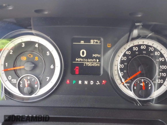 2013 Ram 1500 Express z VIN 1C6RR6KT3DS724256, wystawiony jako IAAI lot #42031944 z przebiegiem 175 645 mil mil oraz . Historia ofert i sprzedaży dostępna na DreamBid. Obrazek 7.