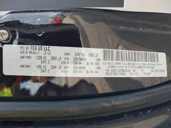 2017 Chrysler Pacifica Limited with VIN 2C4RC1GG7HR643163, listed as a IAAI auction lot 41877690 with 104,841 mi miles. Bid and sale history available at carsss.com. Image 9.