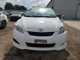 2009 Toyota Matrix S with VIN 2T1LE40E29C003924, listed as a Copart auction lot 63926335 with 117,940 mi miles and Clean title. Bid and sale history available at DreamBid. Image 5.
