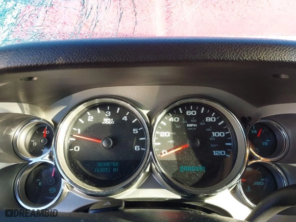 2008 Chevrolet Silverado 1500 LT w/1LT with VIN 1GCEK19J38Z110310, listed as a IAAI auction lot 41642206 with 160,051 mi miles. Bid and sale history available at carsss.com. Image 7.