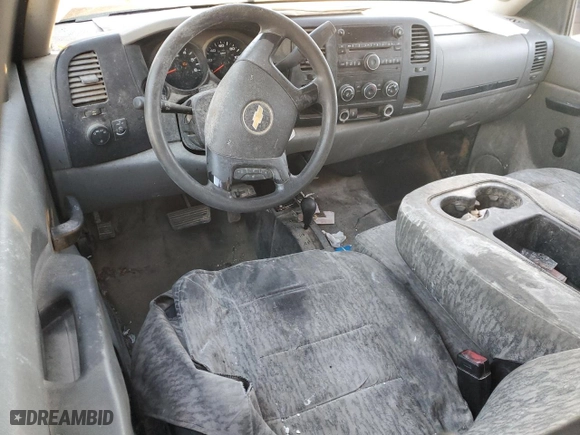 2013 Chevrolet Silverado 1500 Work Truck with VIN 1GCRKPE76DZ111623, listed as a Copart auction lot 84138944 with 379,128 mi miles and Salvage Title. Bid and sale history available at carsss.com. Image 8.