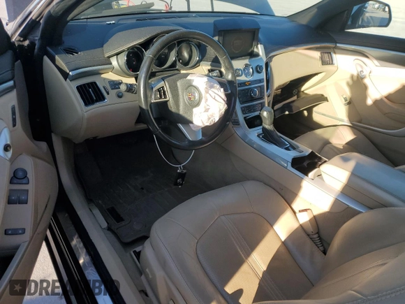 2013 Cadillac CTS Performance z VIN 1G6DK1E33D0173346, wystawiony jako Copart lot #46242465 z przebiegiem 41 863 mil mil oraz Szkoda całkowita • Salvage title. Historia ofert i sprzedaży dostępna na DreamBid. Obrazek 8.