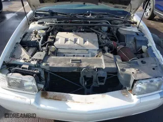 2001 Cadillac Eldorado Touring ETC with VIN 1G6ET12991B104624, listed as a IAAI auction lot 41616324 with 1 mi miles. Bid and sale history available at carsss.com. Image 10.