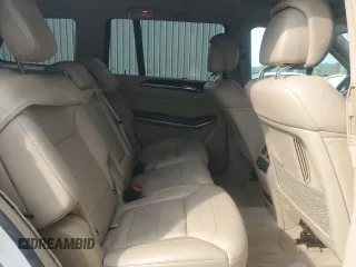 2014 Mercedes-Benz GL 450 z VIN 4JGDF7CE5EA434847, wystawiony jako Copart lot #53893475 z przebiegiem 117 808 mil mil oraz Szkody całkowita. Historia ofert i sprzedaży dostępna na DreamBid. Obrazek 10.